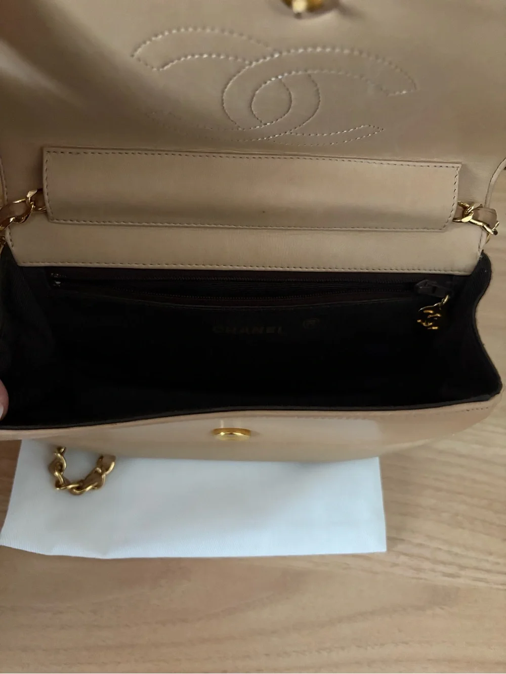 CHANEL vintage half